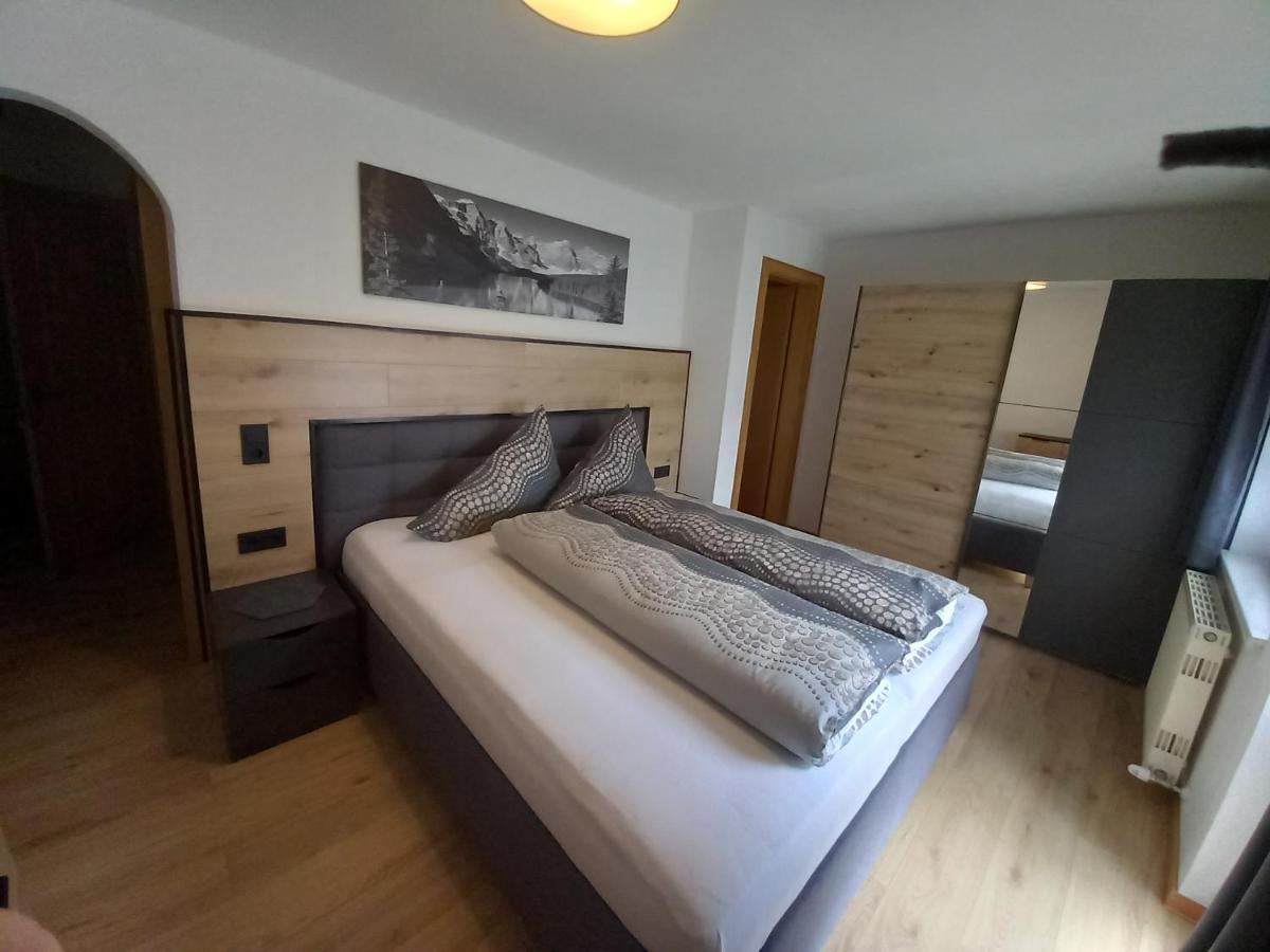 Appartamento Haus Waldfriede Sankt Leonhard im Pitztal Esterno foto