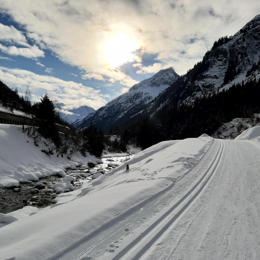 Appartamento Haus Waldfriede Sankt Leonhard im Pitztal Esterno foto