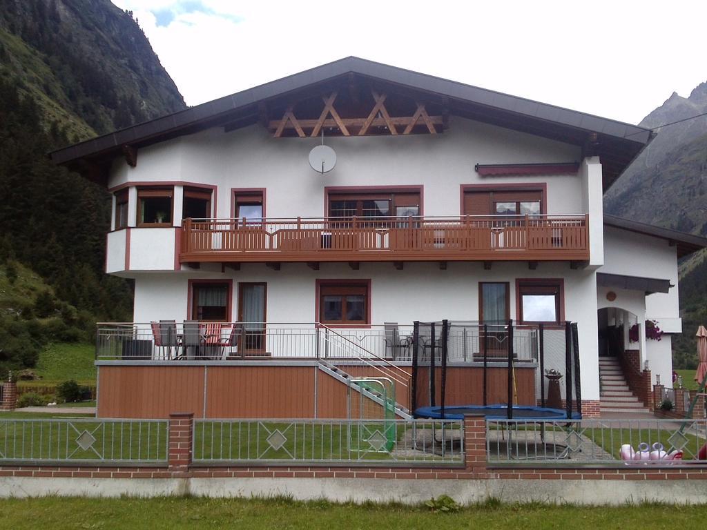 Appartamento Haus Waldfriede Sankt Leonhard im Pitztal Esterno foto