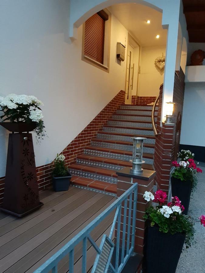 Appartamento Haus Waldfriede Sankt Leonhard im Pitztal Esterno foto