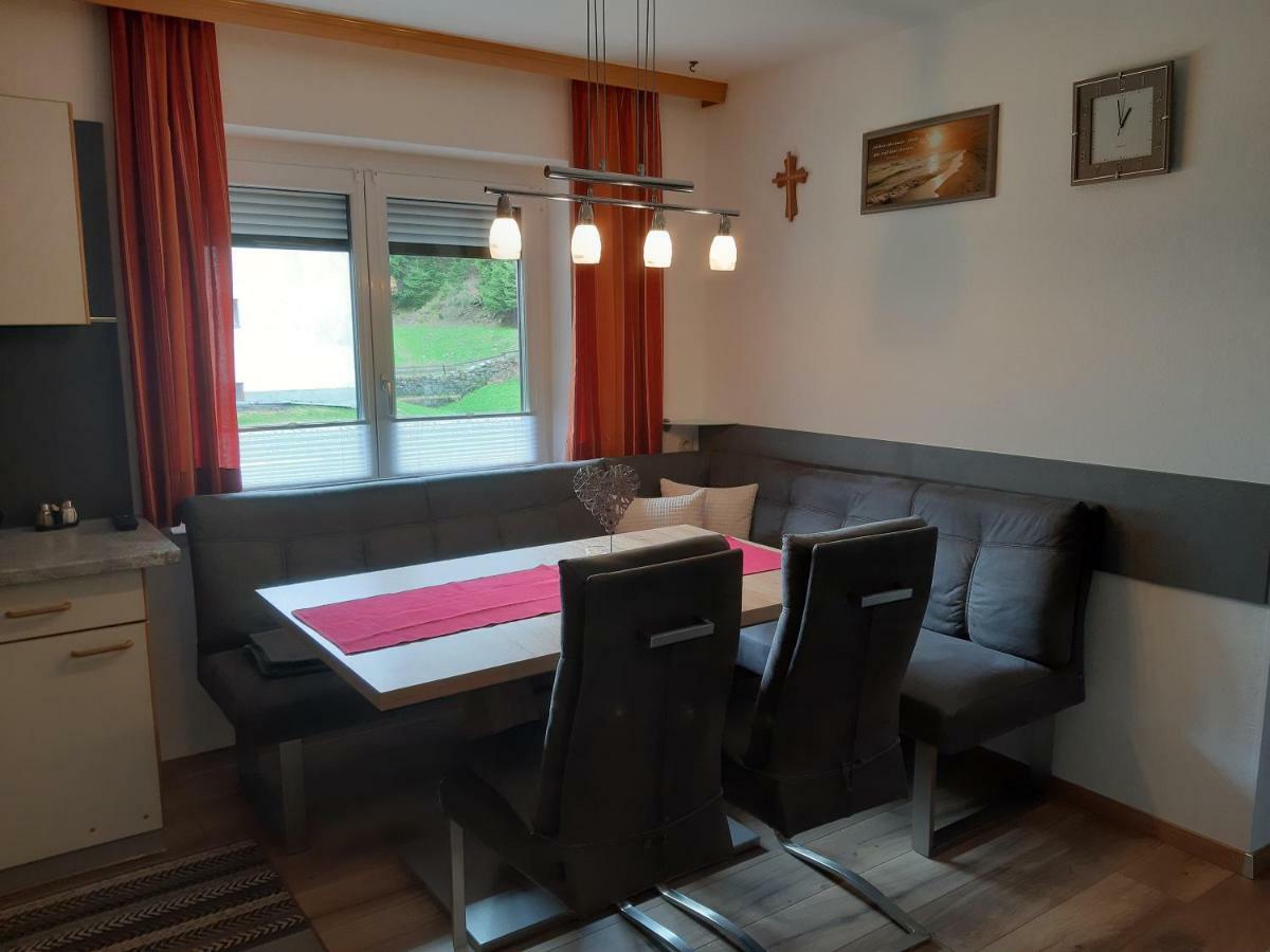 Appartamento Haus Waldfriede Sankt Leonhard im Pitztal Esterno foto