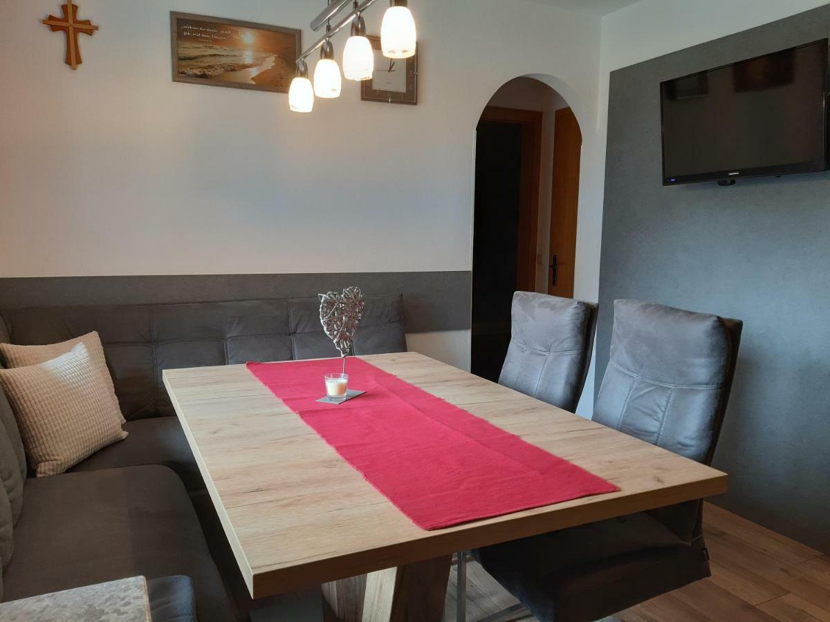 Appartamento Haus Waldfriede Sankt Leonhard im Pitztal Esterno foto